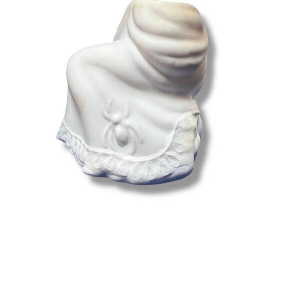 Lot of 3 Vintage Avon Betsy Ross figurine Sonnet Cologne Empty Miss Muffet Jack - Picture 6 of 9